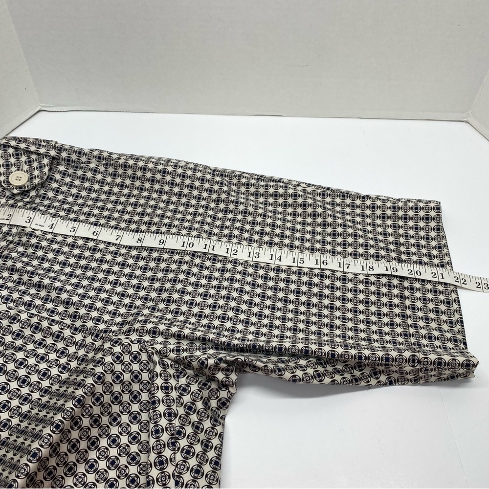 Bamboo Traders Womens Black & Cream Patterned Shorts Size 14 Bermuda Length - Picture 13 of 13